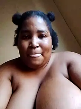 MassiveBoobsxxxx webcam