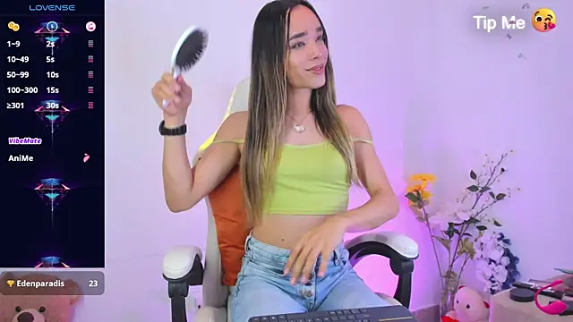 Linda_Crawford webcam