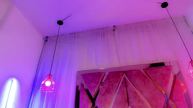 atenea_taylor_ webcam