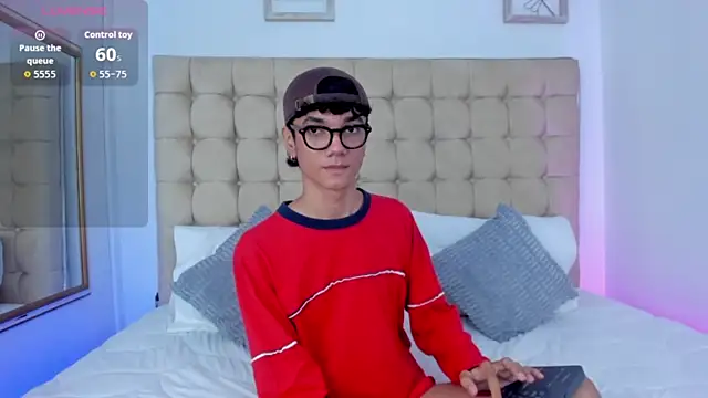 Phillicious__ webcam