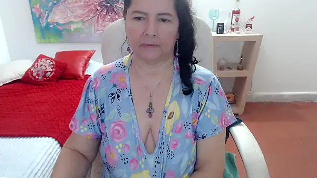 leonela_69