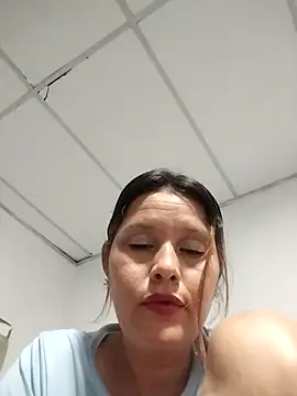 Paola-Lond live webcam from Venezuela on Ufotopia – Live Cams & Video Chat