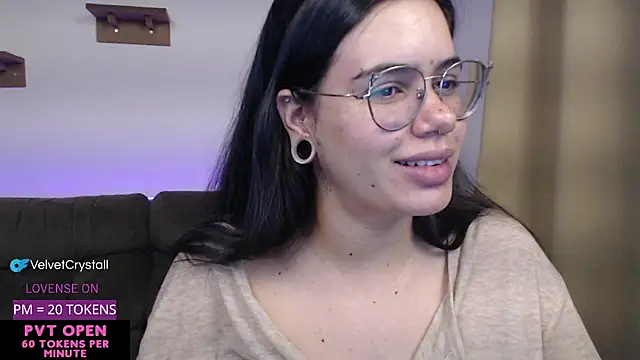 Velvetcrystall webcam