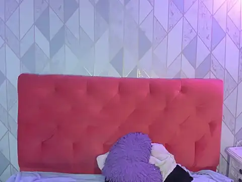 IsabellaRousset webcam