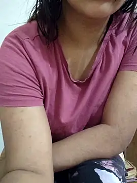 Webcam Model (Tanha18)  is live.Free join now!