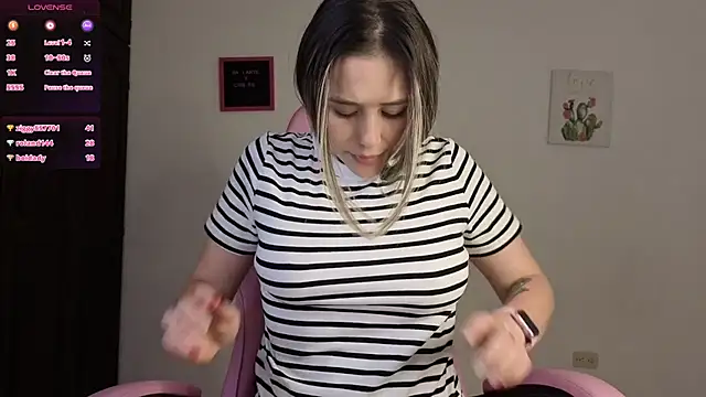 Veronika__Winslow_ webcam