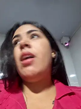 daniela_crozee_ webcam