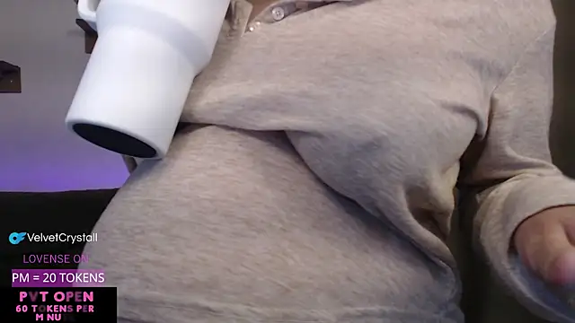 Velvetcrystall webcam