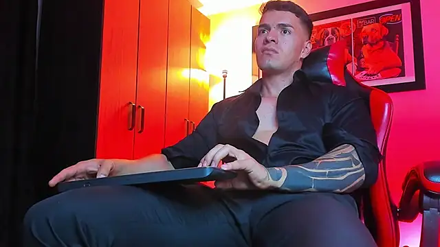 ALPHA_DOMINUS_ webcam