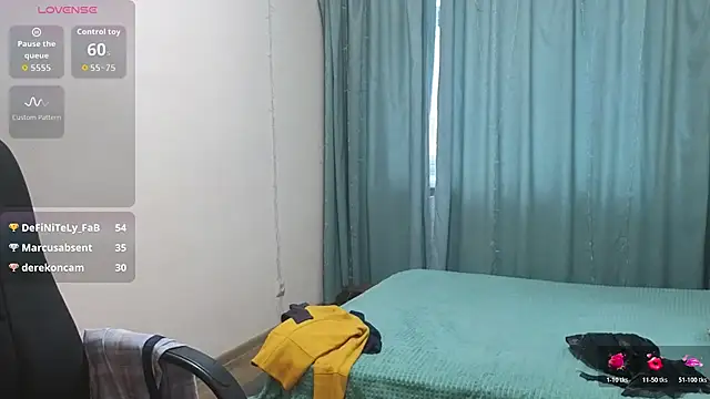 Sandra_Snowflake webcam