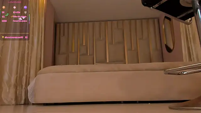 EsmeraldaGrace1 webcam