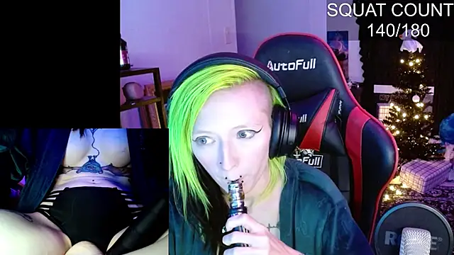 alicewonder09 webcam