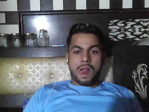 Stubborndesiboy webcam