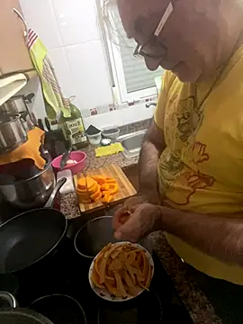 EroticVenetian webcam