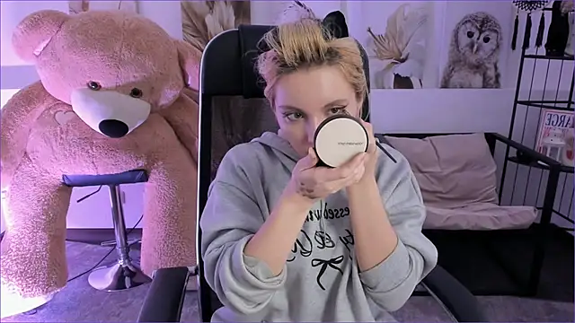 AuroraWrenfield webcam