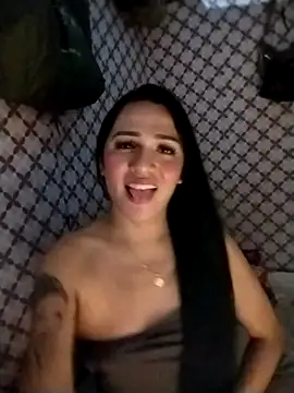 Yourbabyshane webcam