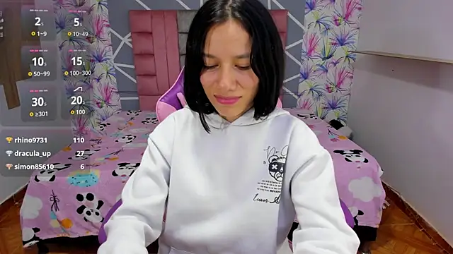 AdelaidaManson18 webcam