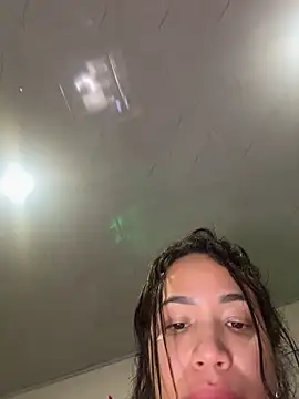 SQUIRTINGQUEEN11 webcam