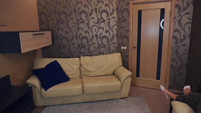 YoshieGradney webcam