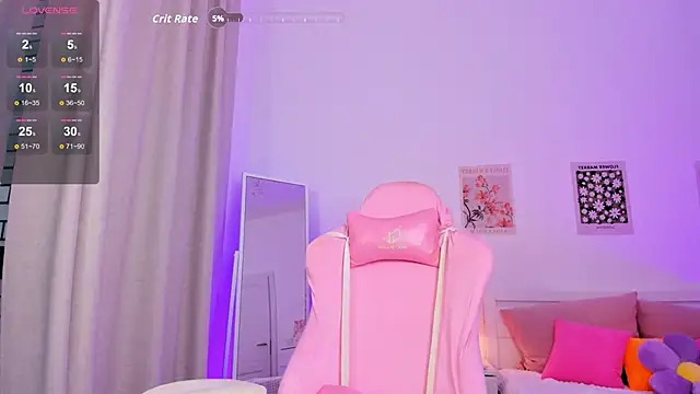 EllieNextDoor webcam