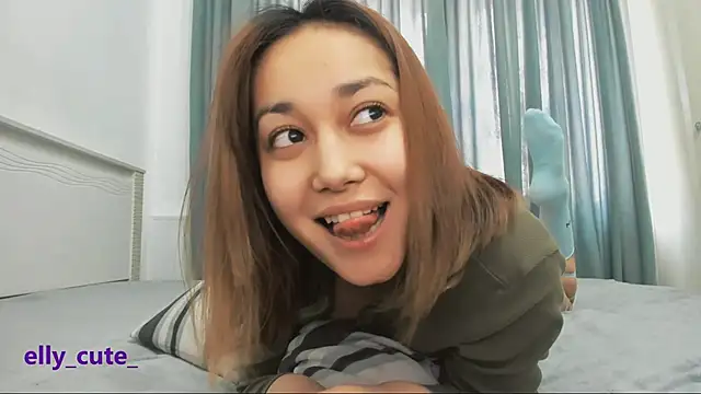 Elly_Cute webcam