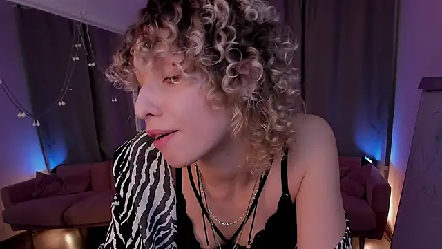 Mary_Wohlberg webcam