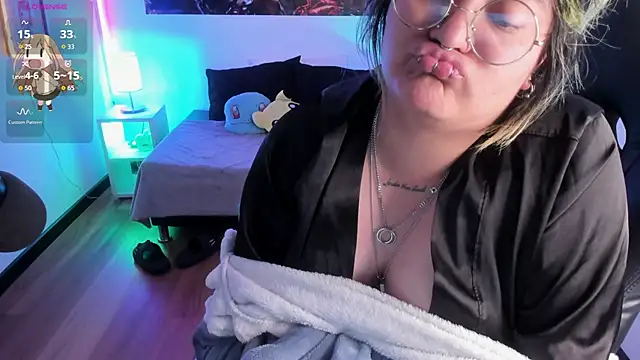 lucky-leah webcam