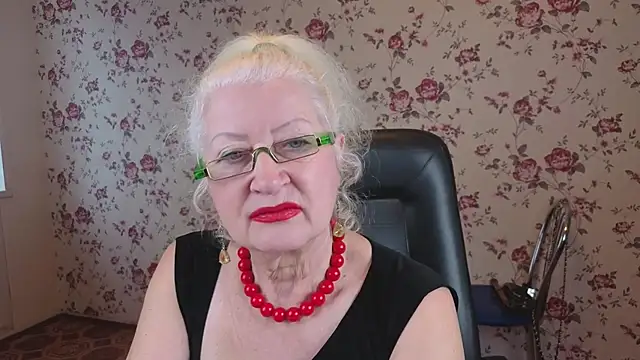 Maya_Mayflower webcam