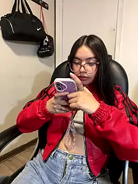 Karina16_pink webcam