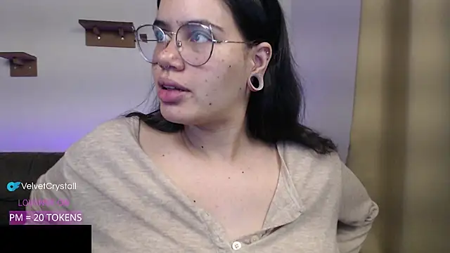 velvetcrystall - Velvetcrystall's free webcam - UK Sex Cams