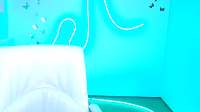 Amanda_Swannn webcam