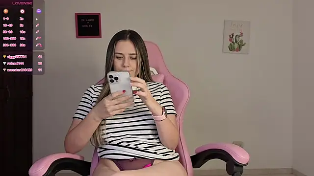 Veronika__Winslow_ webcam