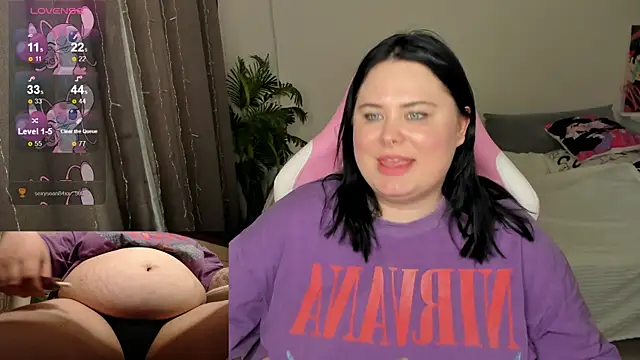 Akemi_BBW webcam