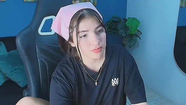 Zamira_Taylor webcam