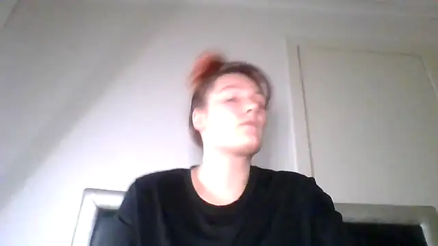 ScottoshThickThighs webcam