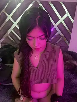 KyliePinkk_ webcam