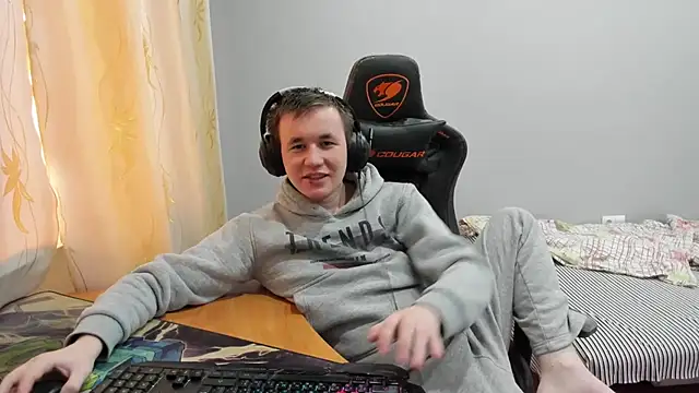 iliaskrislove webcam