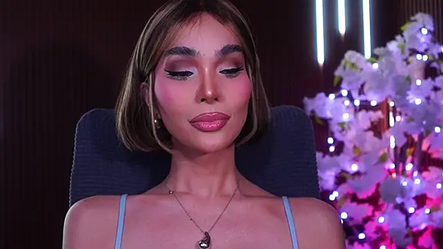 xxforyoureyesonlyxx (T milf) - shal we fuck and cum ?