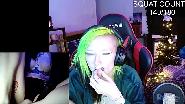 alicewonder09 webcam