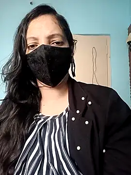 Priyaa_telugu webcam