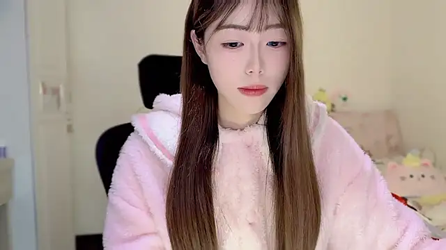 Onecutelittle webcam