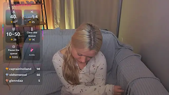 Millie_Vanillies webcam