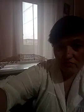 Caramellove8877 webcam