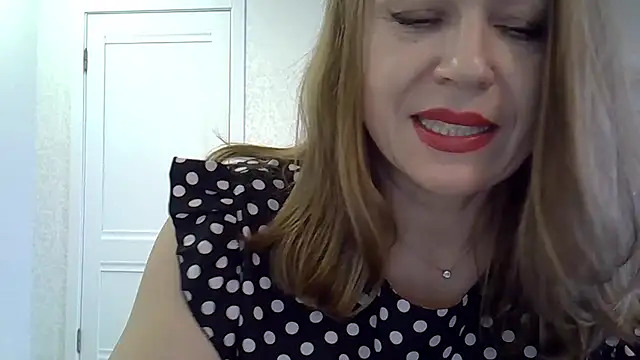 Alexandra-Rosee webcam