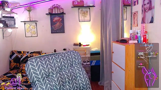 izabella_moore webcam