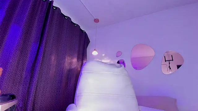 Caroliina_Saenz webcam