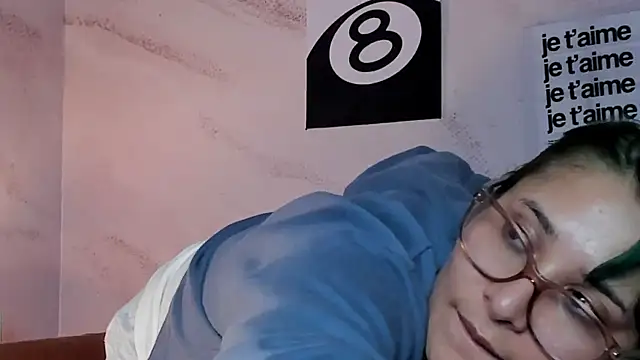 Ramona_Flower webcam