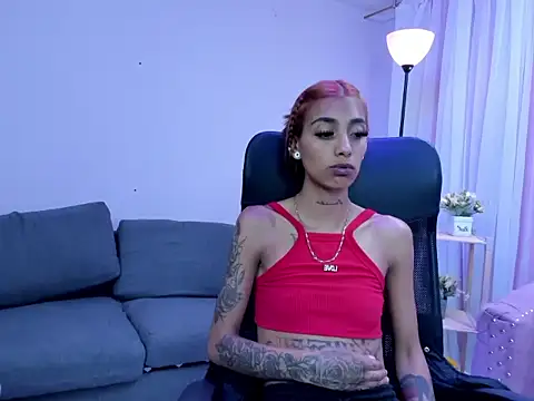 KarlaSlutSkinny__ webcam