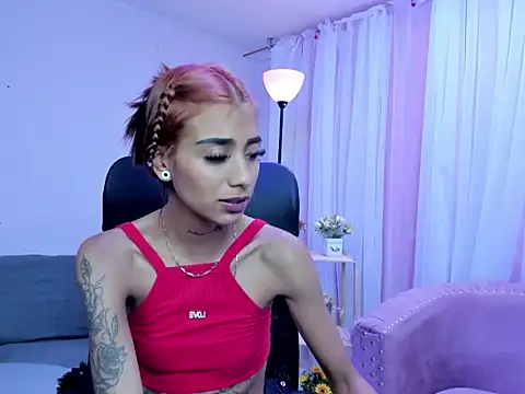 KarlaSlutSkinny__ webcam