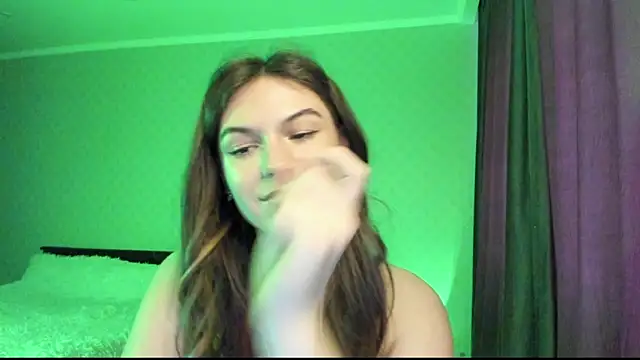 luna_lust_212 webcam